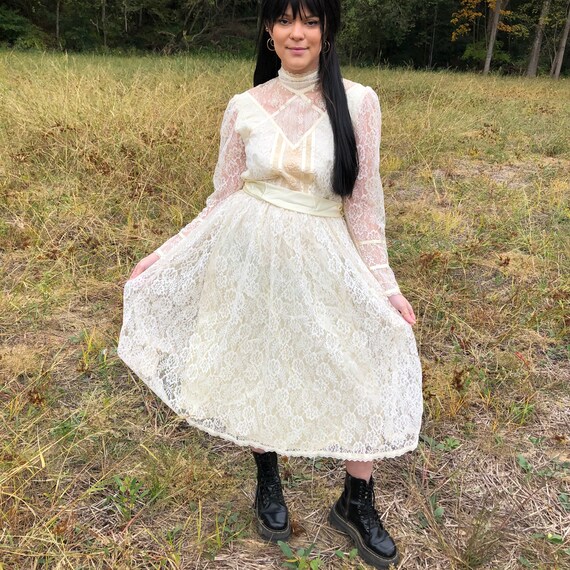 1980s Gunne Sax Ivory Lace Midi Dress