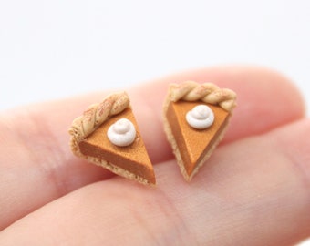 Pumpkin Pie Stud Earrings – Fall Earrings – Miniature Food Earrings – Birthday Gift – Holiday Earrings – Polymer Clay Earrings