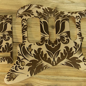 Cream-Brown Stratocaster Professional II HSS Pickguard 11 Holes & Backplate Tremolo Cover SET Engraved Leaves on Wood Unique