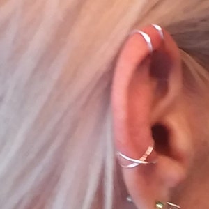 Dünne minimalistische No Piercing SET von 2 Ear Cuffs in Gold, Silber oder Rose Gold * Personalisieren Sie sie mit Ihren eigenen Mix and Match Farben und Stilen