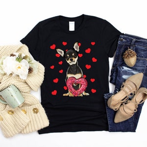 黒チワワ、チワワシャツ、チワワTシャツ、犬のバレンタインデー、バレンタインデーギフト、彼女へのギフト、彼へのギフト