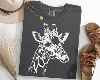 Giraffe Shirt, Cute Giraffe Lover T-Shirt, Safari Animal Graphic Tee, Exotic Wildlife Shirt, Gift for Zoo and Nature Lovers