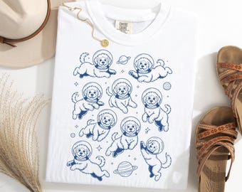 Goldendoodle Weltraum Shirt, Astronauten Hund T-Shirt, Weltraum Gekritzel TShirt, kosmischer Hund Liebhaber Geschenk, Galaxy Goldendoodle Shirt
