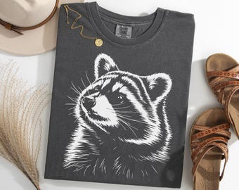 Raccoon Portrait Shirt, Cute Raccoon Lover Shirt, Woodland Animal Tee, Gift for Raccoon Moms and Dads, Pet Raccoon TShirt