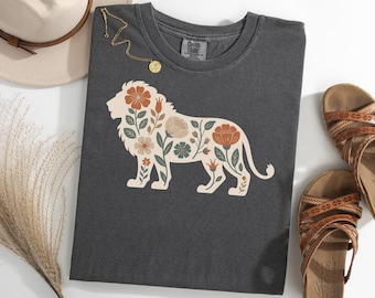 Lion Floral Shirt, Retro Wildlife Lover TShirt, Botanical Lion Lover Tee, Vintage Lion Silhouette T-Shirt, Safari Animal Gift Tee
