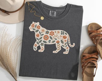 Tiger Floral Shirt, Retro Wildlife Lover TShirt, Botanical Tiger Tee, Vintage Tiger Silhouette T-Shirt, Jungle Animal Gift Tee