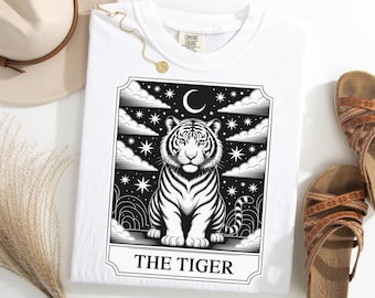 Chemise tigre, t-shirt tigre céleste, t-shirt grand félin mystique, chemise tigre lune et étoiles, t-shirt animal ciel nocturne, t-shirt tigre spirituel