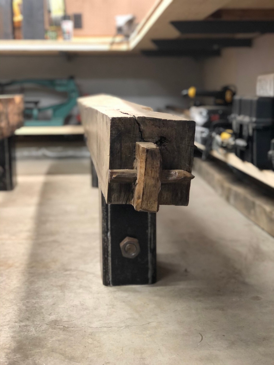 Banco de Barnwood tallado a mano | Etsy