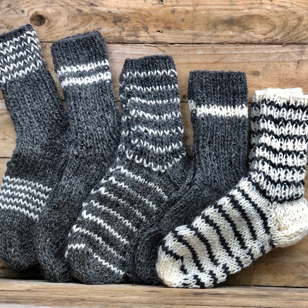 Women's small sizes natural wool socks | Hand made socks | Hand knitted wool socks | Pure sheep wool socks | Organic socks | Unisex socks