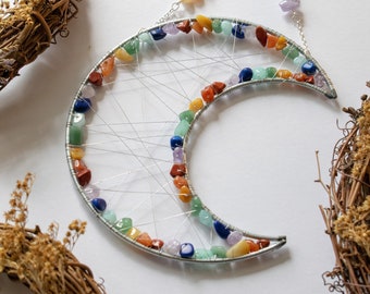 Atrapasueños arco iris de luna creciente / Atrapasueños de piedra curativa / atrapasueños multicolor / atrapasueños arco iris / decoración de la pared del dormitorio