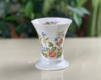 ヴィンテージ エインズレイ コテージガーデン 壷：上質なボーン