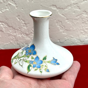 Japanische Vase, handbemalte Vintage Vase mit blauen Blumen, Mini Vase, Vasen Dekor