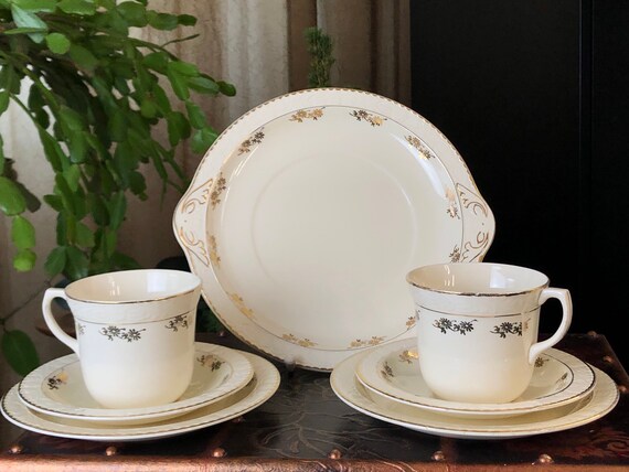 ロイヤルチューダー ロイヤルテューダー カップ＆ソーサー プレート