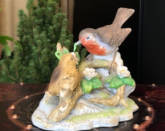 Alfretto porcelain bird figurine from England
