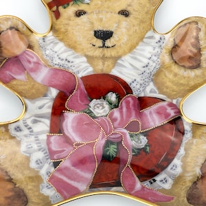 Collectible teddy bear Valentine&#39;s plate &quot;Tugging at my heartstrings&quot;, artist Sarah Bengry, signed and certified