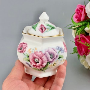 Fine Bone China Sugar Bowl made in England from Crown