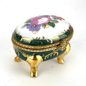 Porcelain Box with lid, Royal Leonardo Collection jewellery box, ring box, trinket box