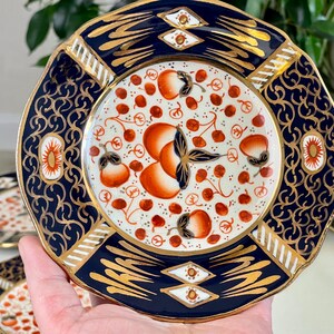 Plato decorativo vintage del siglo 20 encontrado en Inglaterra
