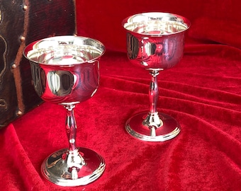 Cavalier vintage dois cálices, banhado a prata sobre latão