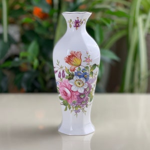 Aynsley est 1775 - Etsy 日本