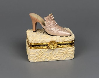 Leonardo collection porcelain box for jewellery