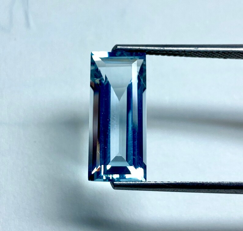 5.00 Cts Unheat Natural Aquamarine Natural Aquamarine Beautiful Blue Color Loose Gemstone Size 17X7X5 mm Aquamarine Jewelry Making A2