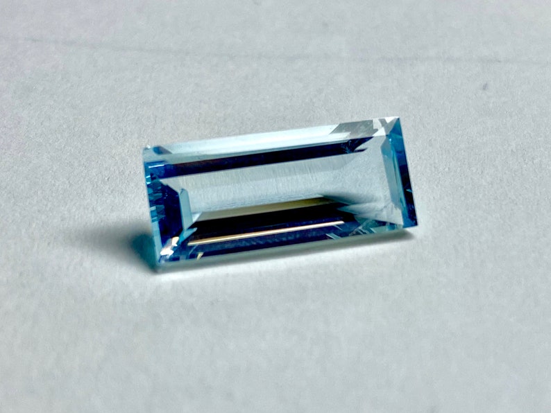 5.00 Cts Unheat Natural Aquamarine Natural Aquamarine Beautiful Blue Color Loose Gemstone Size 17X7X5 mm Aquamarine Jewelry Making A2