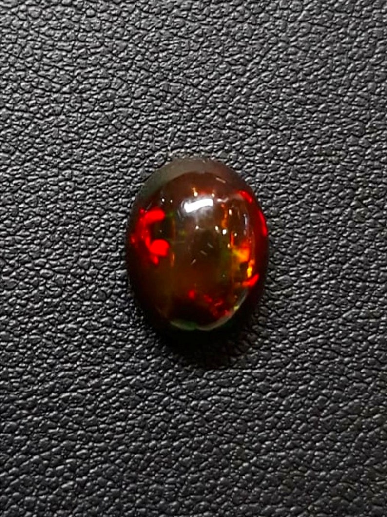 AAA++ Beautiful Welo Black Opal Red Fire Eithiopian Black Opal Size 11.6X9.2X5.5 mm Cts 2.27 Cabochon Handmade Gemstone Jewelry Making