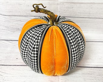 Calabazas de terciopelo, accesorios de corona de otoño, calabazas de dientes de perro, calabazas de pedrería,