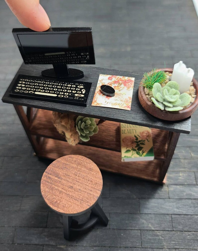 Dollhouse Miniature Computer Monitor 112 Doll Furniture Etsy