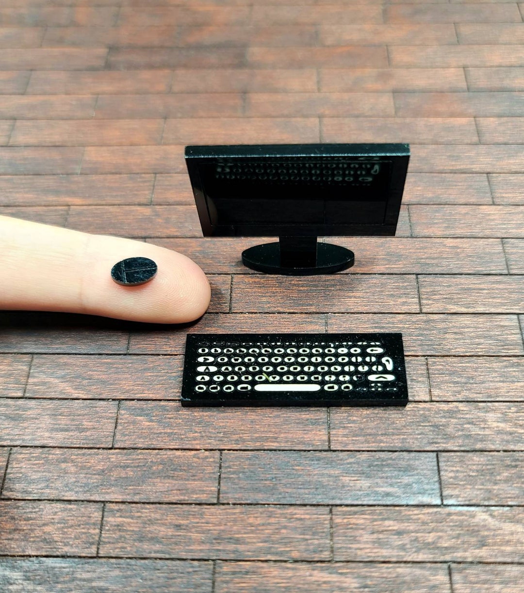 Dollhouse Miniature Computer Monitor 112, Doll Furniture, Fairy