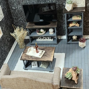 Miniature Dollhouse Furniture - 1:12 Scale, Miniatures, Fairy Garden, Accessories, Decorations, Doll Furniture