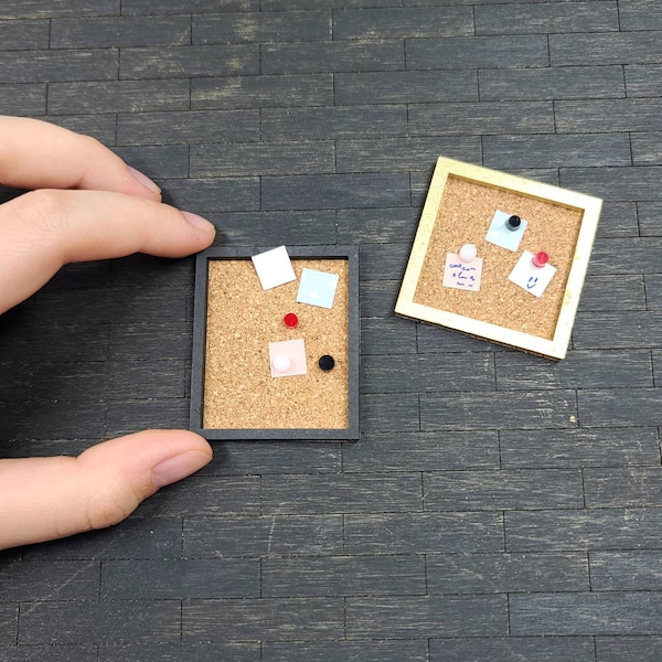 Miniature Dollhouse Pin Board with Post-its - Cork Board, Miniature Decorations, Miniatures 1:12, Dollhouse Furniture, Fairy Garden