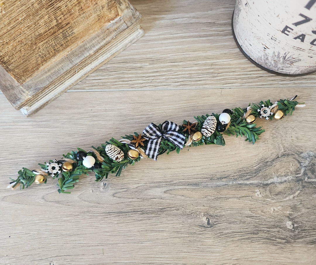 Miniature Dollhouse Christmas Garland 112 Scale Gift Wrap, Decorations