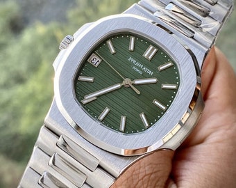 Patek Philippe Nautilus Stahl Zifferblatt grün 40mm mit Box - Tag - Papiere, Stahl Patek Philippe Uhr, Uhren, Nautilus Uhr