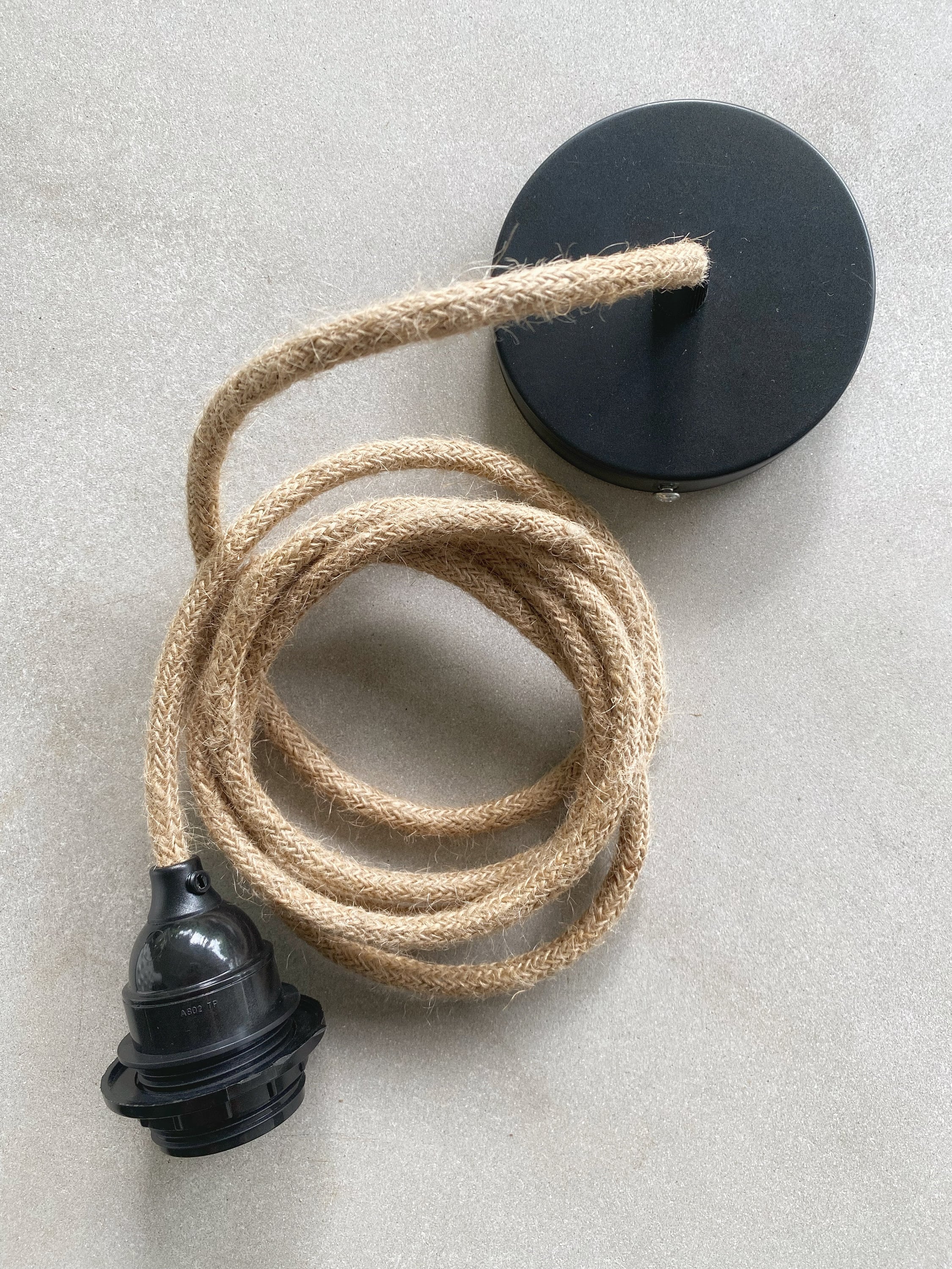 Kit lampe de chevet ou bureau à personnaliser douille bakélite à vis E14  spécifique abat-jour, câble textile et interrupteur-Réf KITBe14 -   Canada