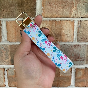 Mickey Mouse Wristlet - Tropical