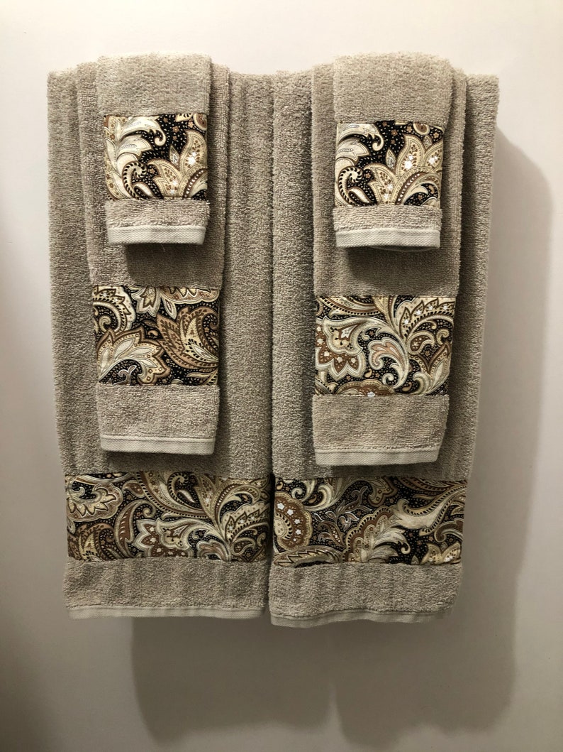 HCbyKristi Paisley Decorative Towel - Thumbnail 2