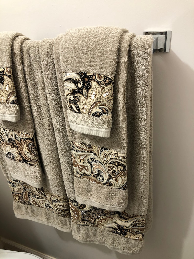 HCbyKristi Paisley Decorative Towel - Thumbnail 5