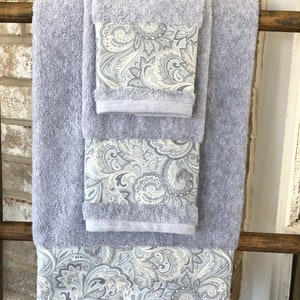 Grey Vintage Paisley decorative towel sets