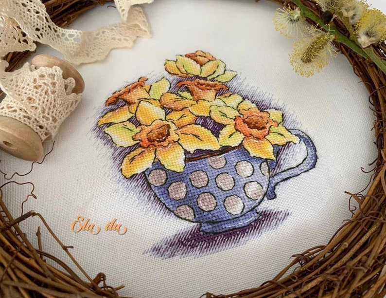 Spring Flower Decor Cross Stitch Pattern Yellow Primroses Instant Download PDF Flower Cup Ornament Floral Embroidery Daffodils Bouquet