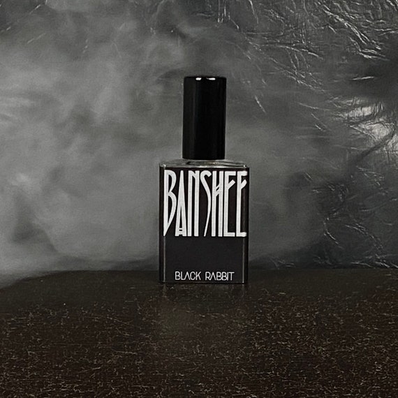 dark aroma perfume