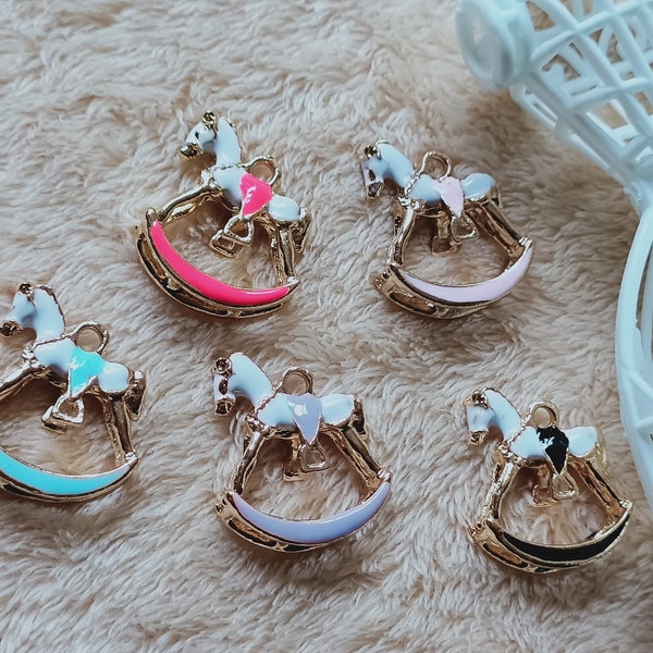 10Pcs Enamel Trojan Horse Charm, Cute Horse Charm, Animal charms Gold Tone Charms Craft Supplies 22*25 mm