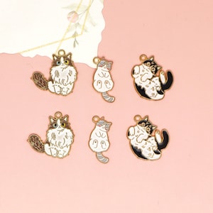 10 30 Cartoon Animal Enamel Charm Gold Metal Cat Charms Earrings DIY Key chain Necklace Pendant Bracelet charm Jewelry Accessories
