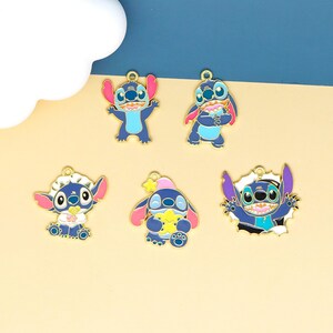 10 30 Cartoon Enamel Charm Złoty Kolor Metalowe Charms Kolczyki DIY Breloczek Naszyjnik Wisiorek Bransoletka Biżuteria Akcesoria