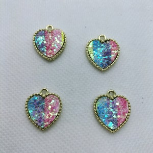 10pcs/pack Colorful Laser sequins Heart Charms Metal Pendant Golden Color Earring Necklace Bracelet DIY Fashion Jewelry Accessories