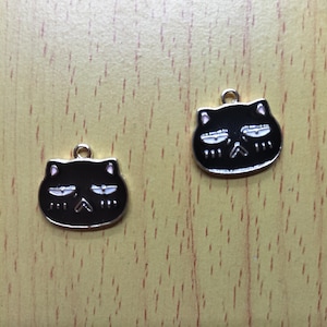 10 30 Cartoon Animal Pet Head Enamel Black Charm Gold Metal Cat Charms Earrings DIY Key chain Necklace Pendant Bracelet Jewelry Accessories