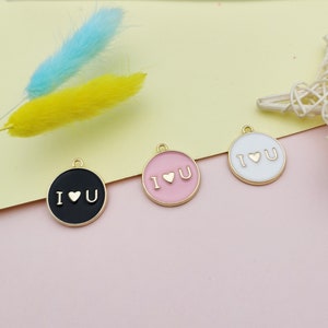 10pcs encanto redondo me encanta que el disco colgante encanto encanto encantos etiqueta DIY joyería accesorios pulsera pulsera hecha a mano