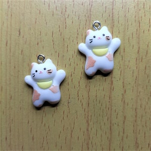 10 Cartoon Cat Charms Resin Animal Pet Charm for Bracelets & Pendants Earrings Key Chain DIY Accessory Jewelry