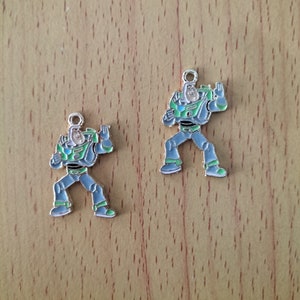 10 Character Robot Charms,Enamel Cartoon Charm DIY 3D Crafts Phone Case Earring Necklace Pendants Jewelry Make Hand Accessory
